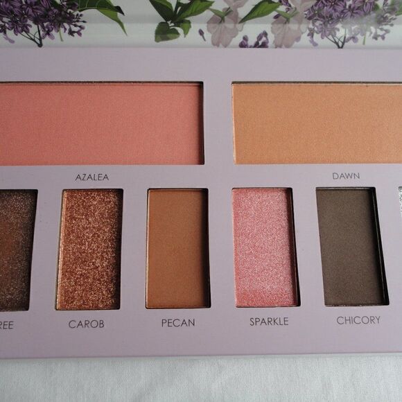 Seraphine Botanicals Makeup Sakura + Sage Vegan Eyeshadow & Blush Palette - Picture 1 of 3